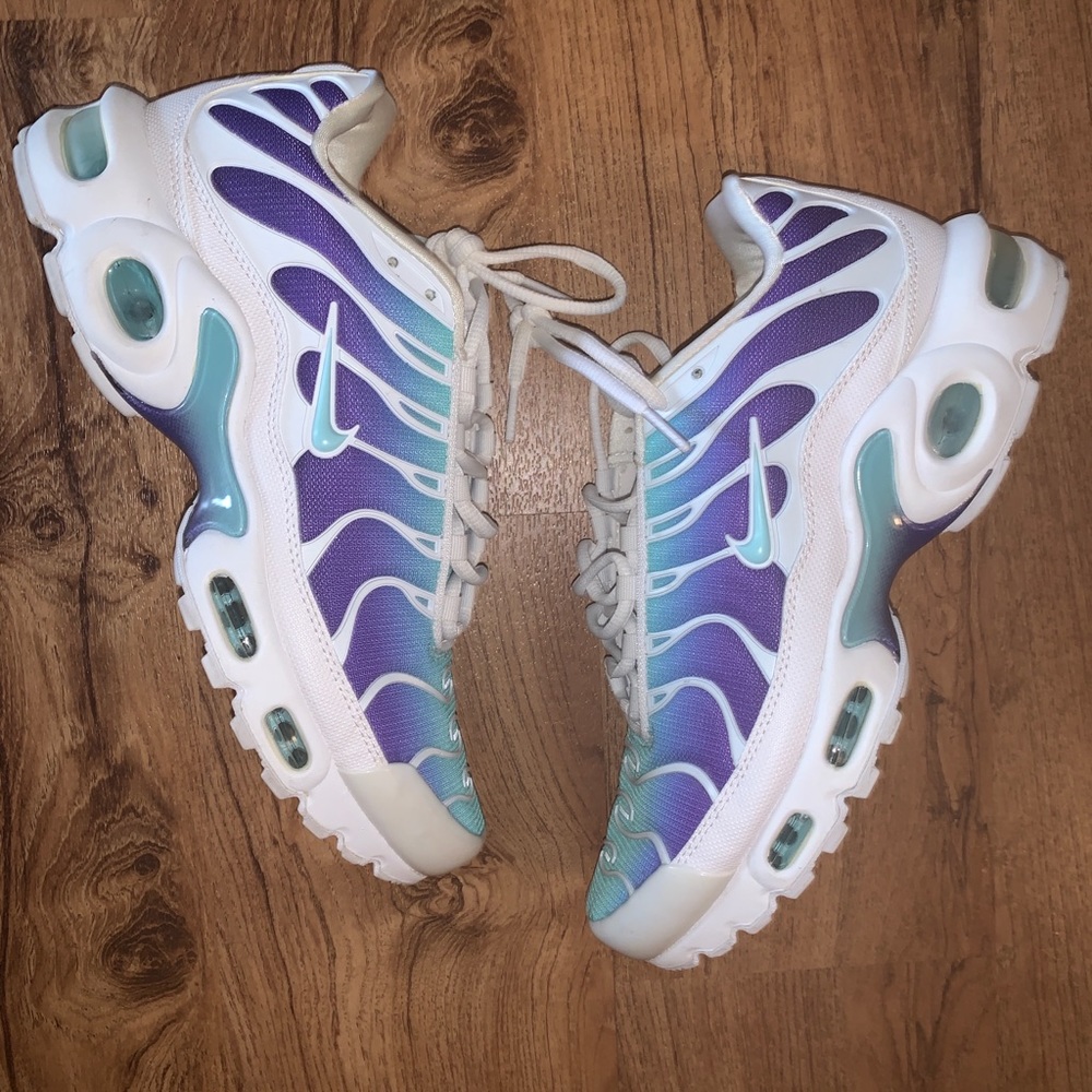 Nike Air Max’s. Size 8.5 W. Worn once